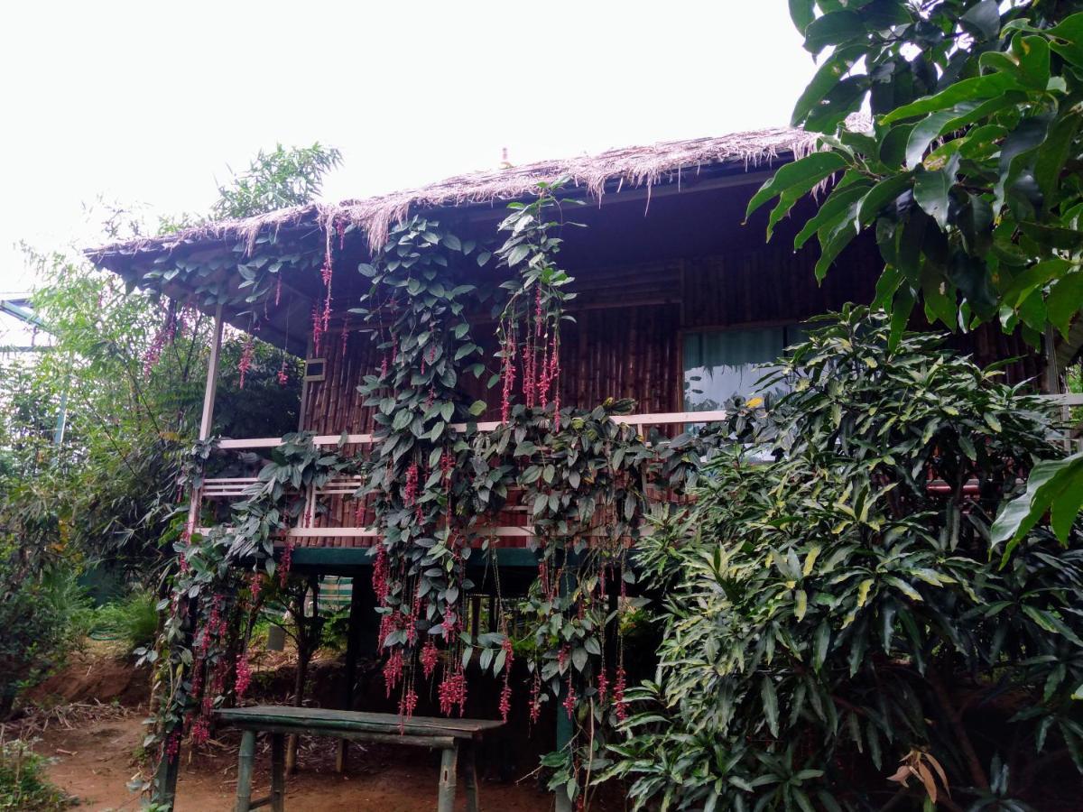 Koomankolly Resort Thirunelly Екстериор снимка