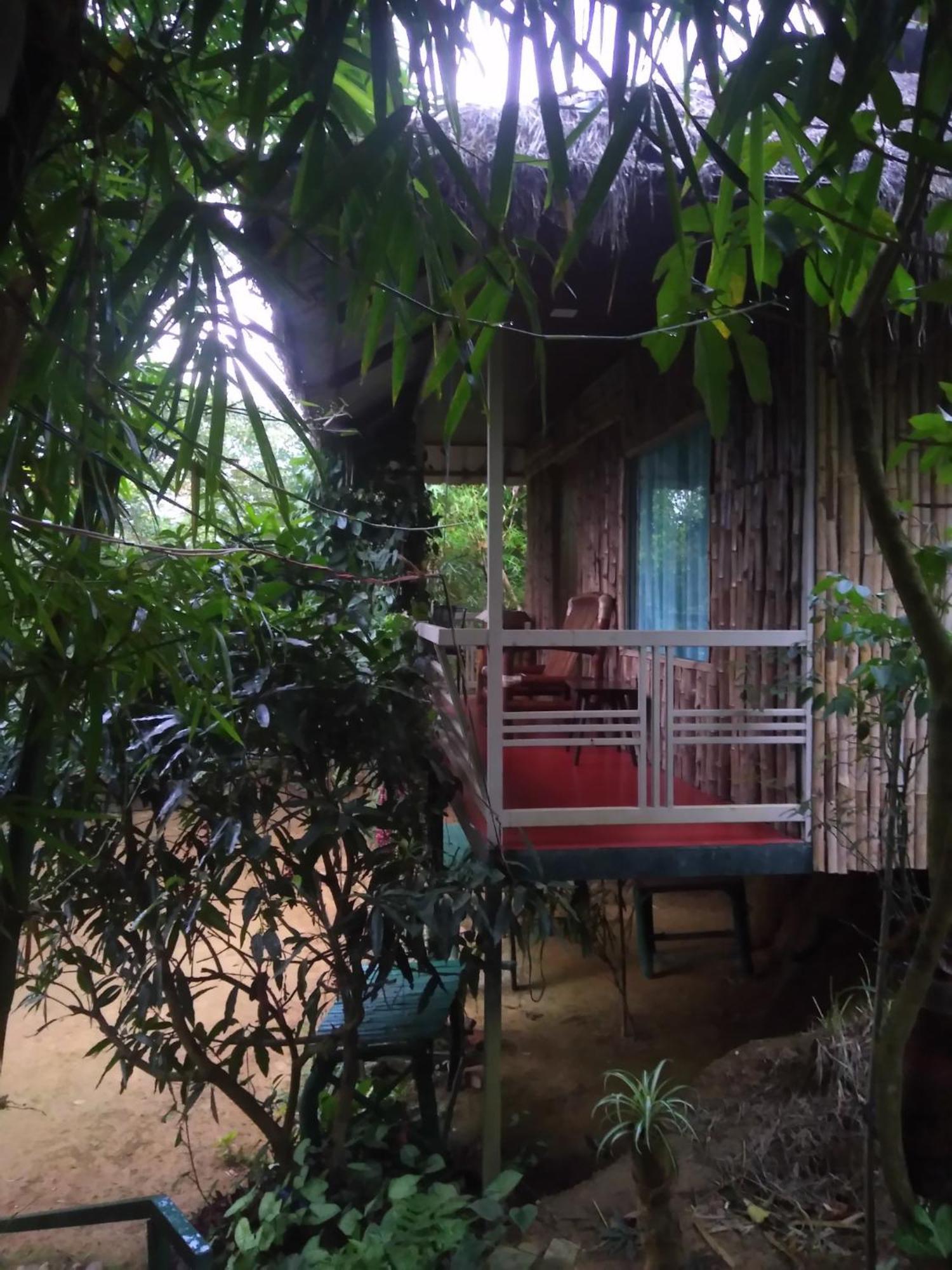 Koomankolly Resort Thirunelly Екстериор снимка