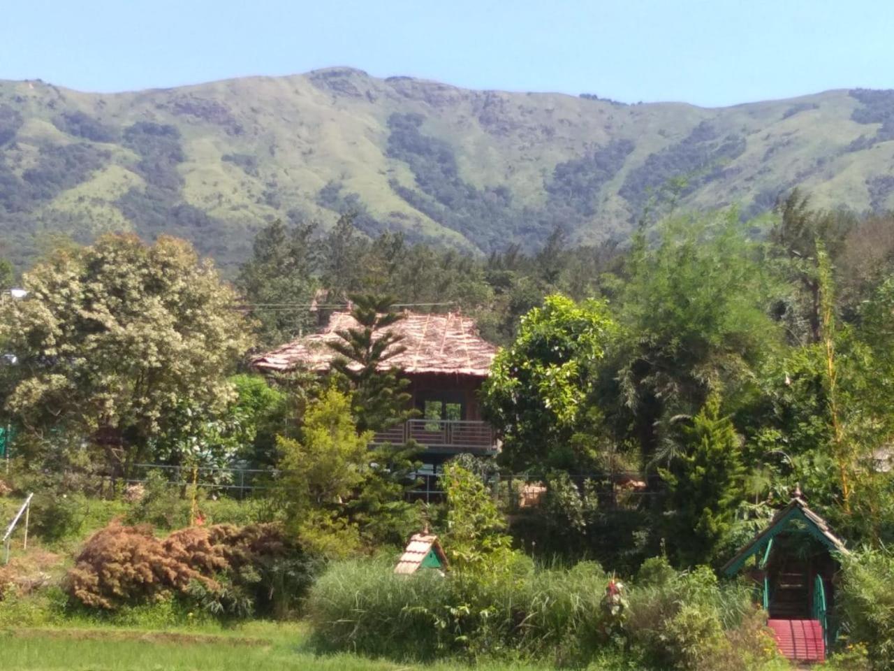 Koomankolly Resort Thirunelly Екстериор снимка